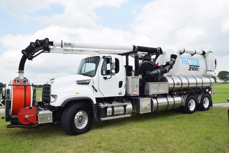 new-vac-jet-truck-768x513-1