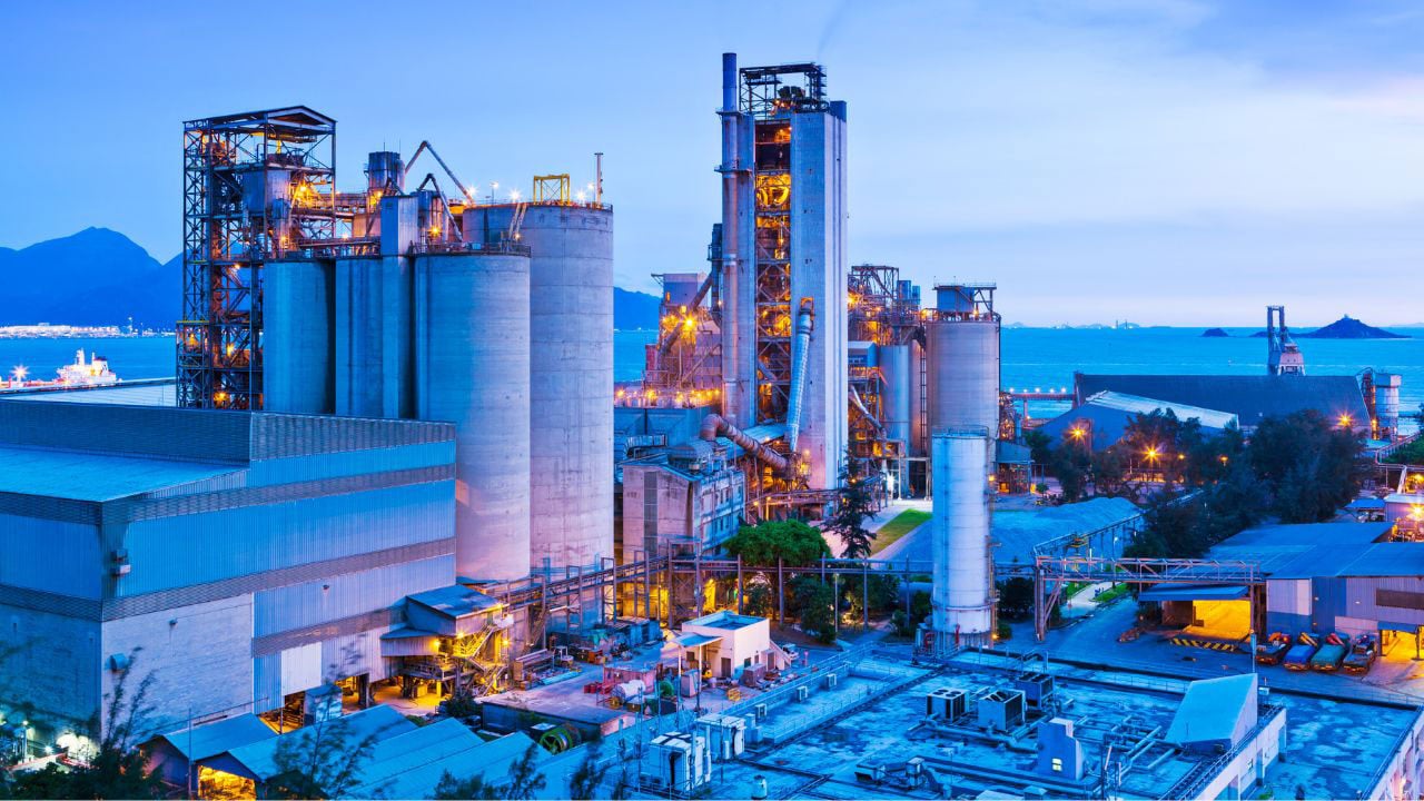 Turning Surplus Steel into Liquidity: How Energy Operators Unlock Hidden Value